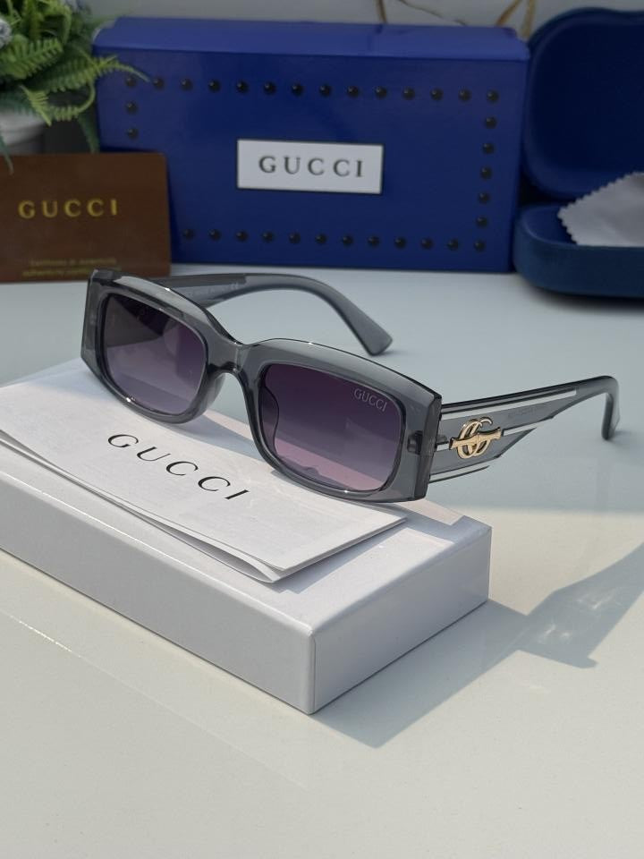 GUCCI SUNGLASSES