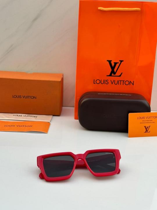 LOUIS VUITTON SUNGLASSES