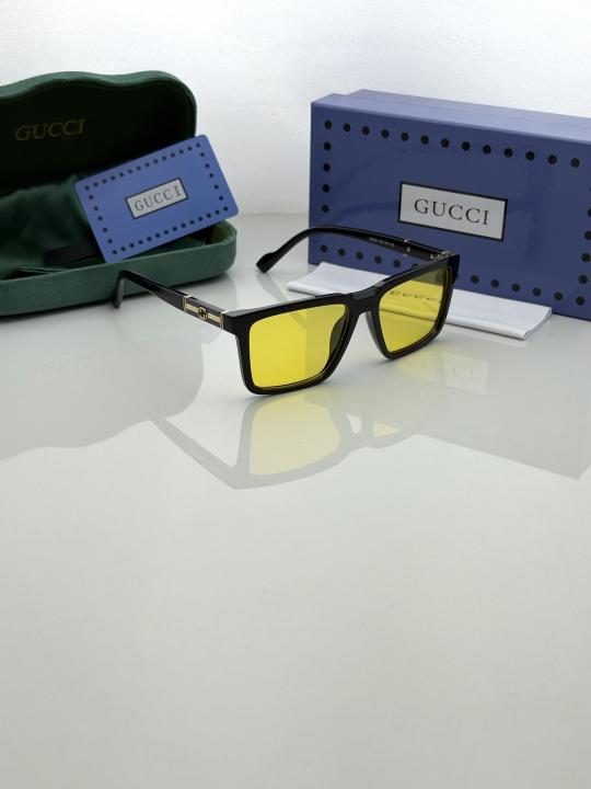 GUCCI SUNGLASSES