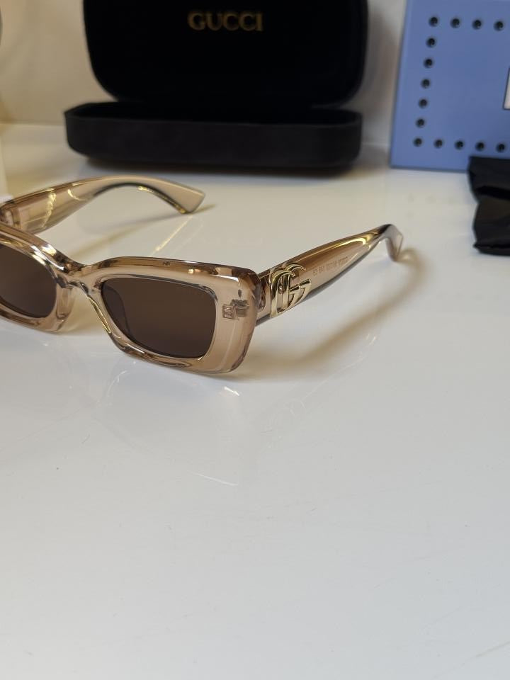 D&G SUNGLASSES