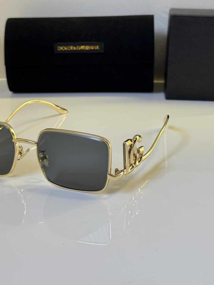 D&G AUNGLASSES