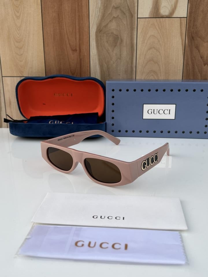 GUCCI SUNGLASSES
